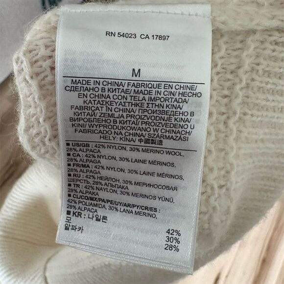 Banana Republic Ivory Sweater Size M Pullover Merino Wool Alpaca Blend - Picture 6 of 7